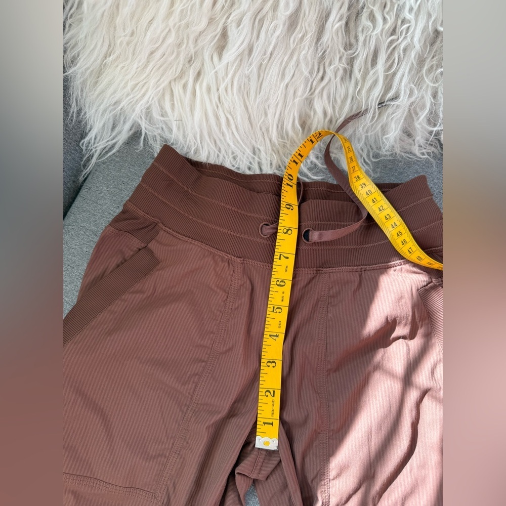 Lululemon Dance Studio Mid-Rise Pants Brown Size 2 - Picture 12 of 13